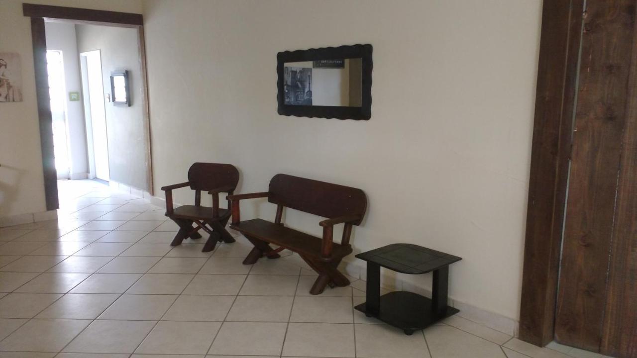 Hotel Santiago Lindóia Esterno foto