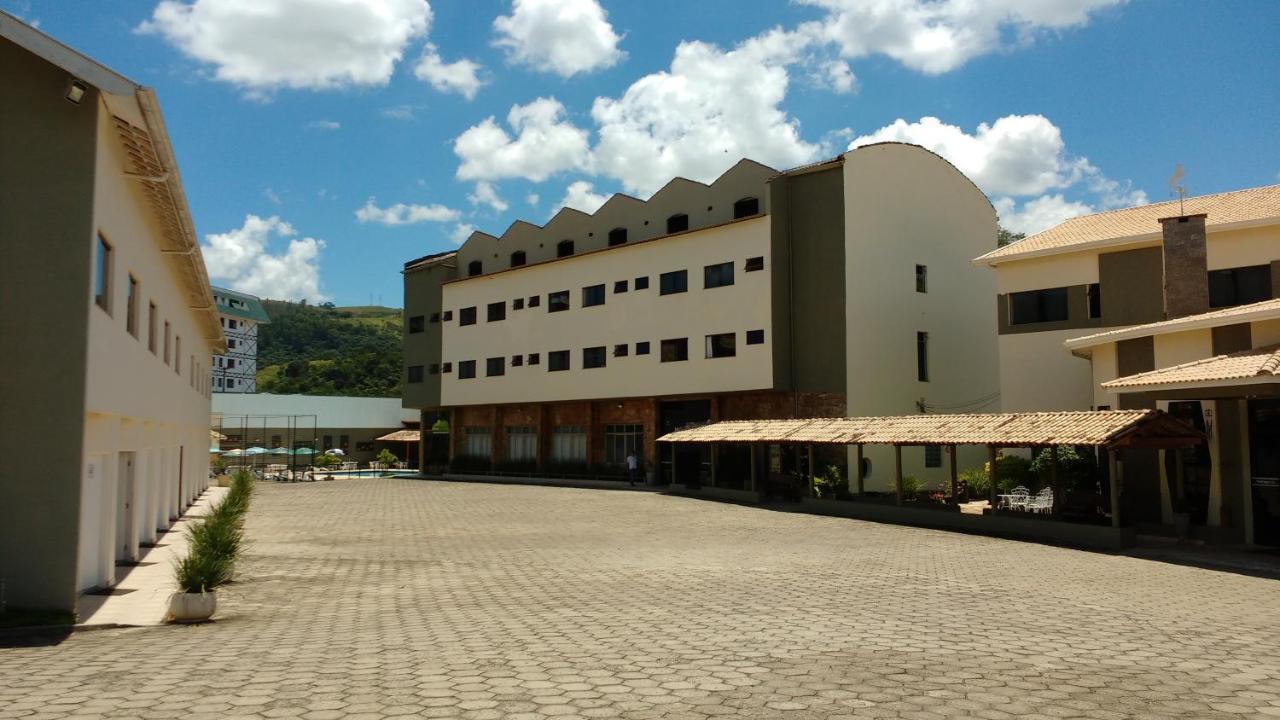 Hotel Santiago Lindóia Esterno foto
